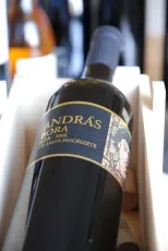 András bora