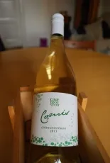 Comis Gyöngyözőbor – fehér