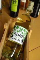 Fecsegő Fecsegő