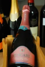 Hungaria Rosé Extra Dry