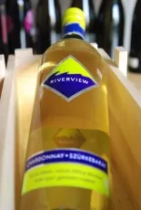 Riverview Neszmélyi Chardonnay-Szürkebarát Riverview Neszmélyi Chardonnay-Szürkebarát