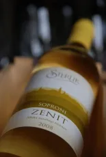 Soproni Zenit