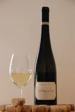 Szerelmi Hárslevelű