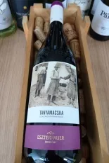 Tanyamacska Kékfrankos Tanyamacska Kékfrankos