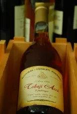 Tokaji Aszú 6 Puttonyos Tokaji Aszú 6 Puttonyos
