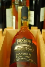 Tokaji Aszú 6 Puttonyos Mandulás Tokaji Aszú 6 Puttonyos Mandulás